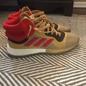 Marquee Boost basketball shoes